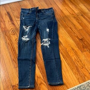 American eagle Women's Distressed Blue Jeans